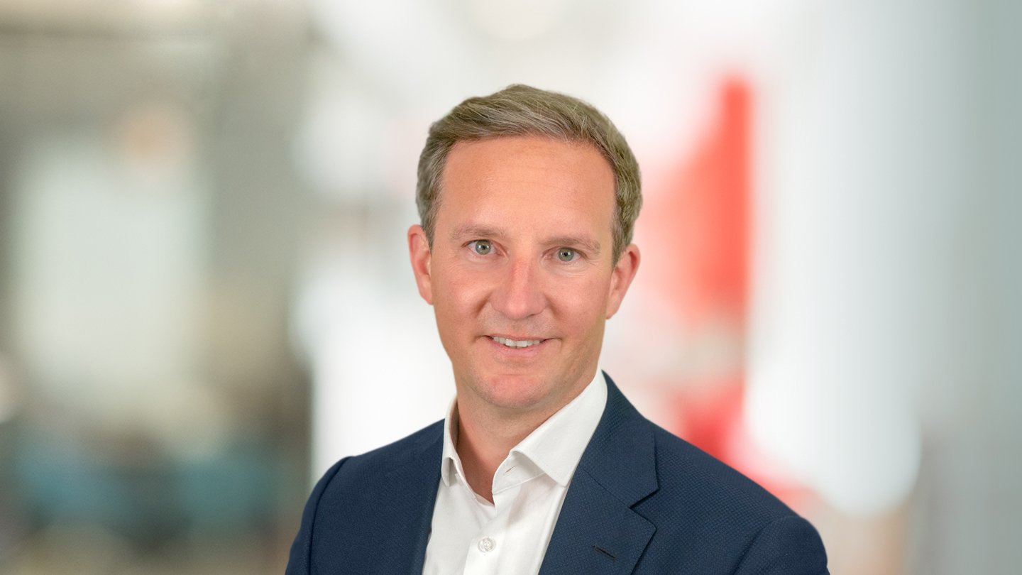 Björn Noack - Management Consultant | Bain & Company