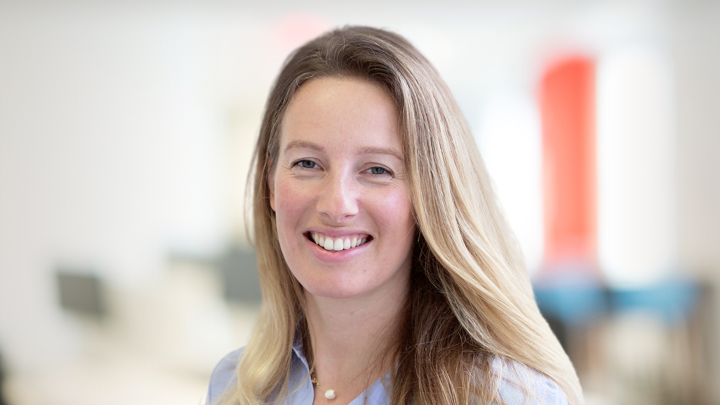 Sarah Applebey - Management Consultant | Bain & Company